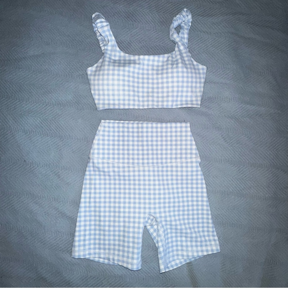 ASTORIA Activewear Blue and White Gingham Bra and Shorts Set. Size SMALL